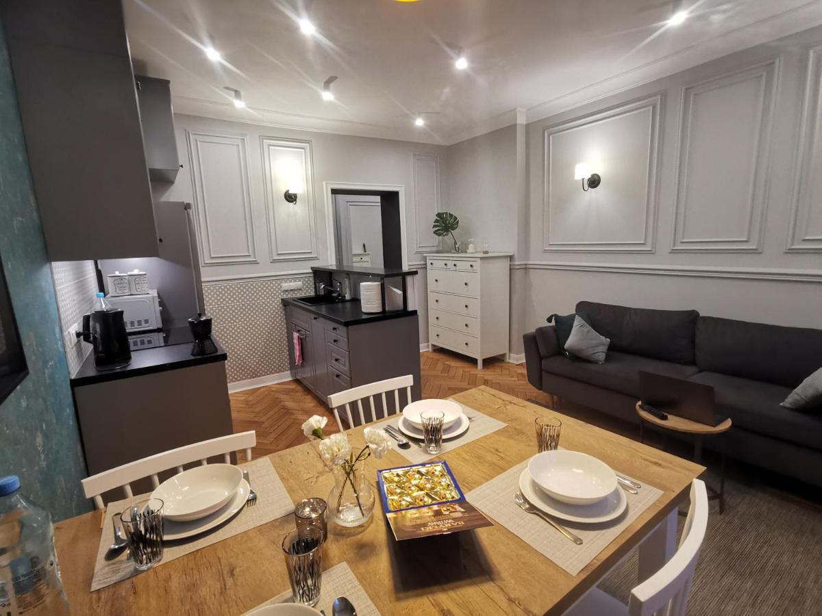 Апартаменты Wm Apartament Lipowa 18A Белосток Экстерьер фото